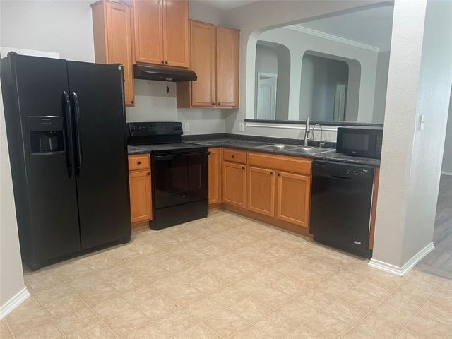 510 New Bridge DR, Kyle, TX 78640