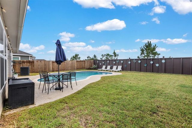 16134 Sugar Falls Drive, Conroe, TX 77303