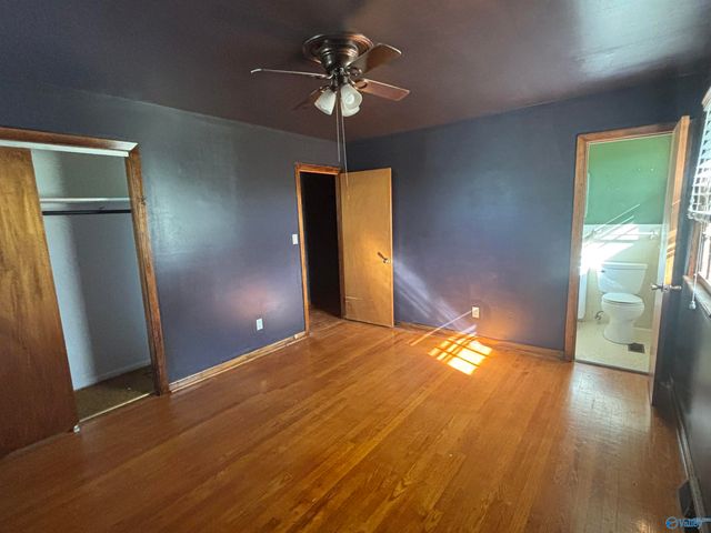 1100 NW Brookmeade Street, Huntsville, AL 35816