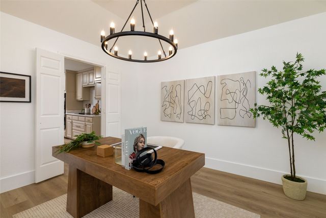 21 Cliffside Drive, Edgecliff Village, TX 76134