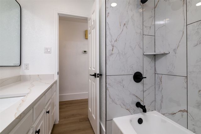 21 Cliffside Drive, Edgecliff Village, TX 76134