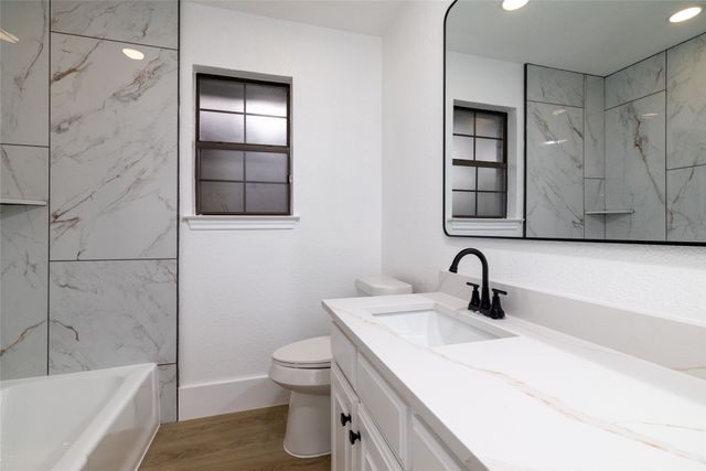 21 Cliffside Drive, Edgecliff Village, TX 76134