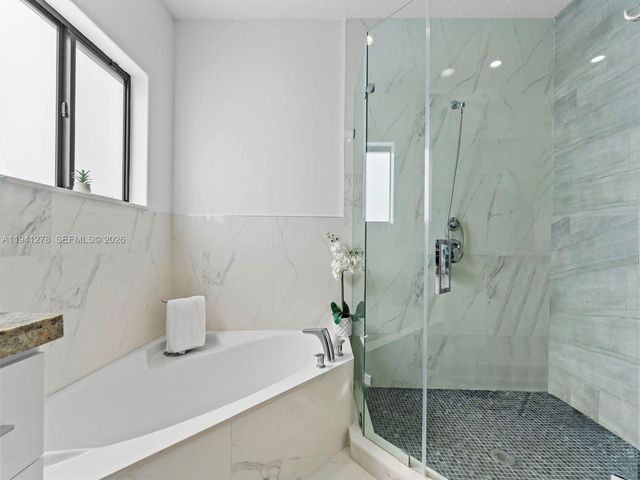 15402 SW 274th St, Homestead, FL 33032