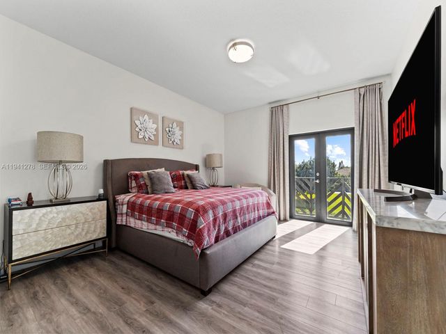 15402 SW 274th St, Homestead, FL 33032