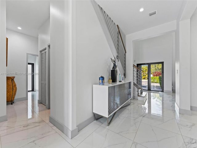 15402 SW 274th St, Homestead, FL 33032