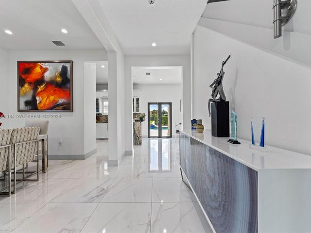 15402 SW 274th St, Homestead, FL 33032