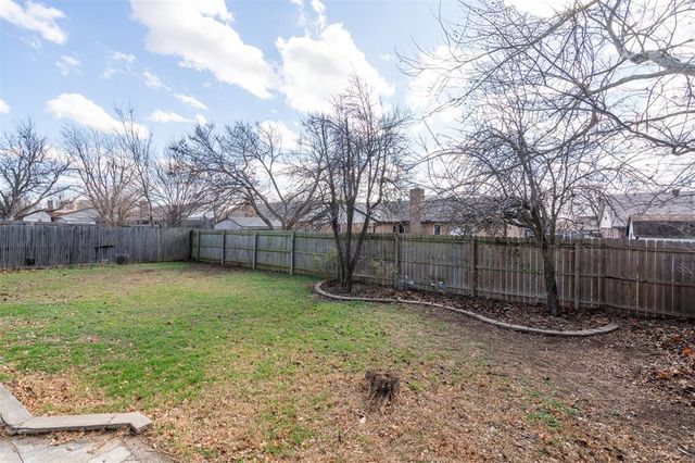 620 SW 24th Street, Moore, OK 73160