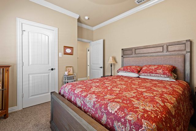 3901 Clarkway Place, Longview, TX 75605