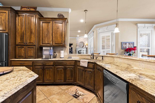 3901 Clarkway Place, Longview, TX 75605