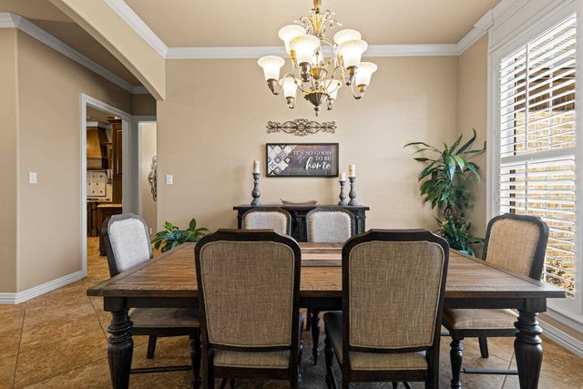 3901 Clarkway Place, Longview, TX 75605