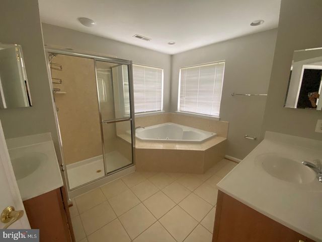 8551 SALTLICK TER, Manassas, VA 20112