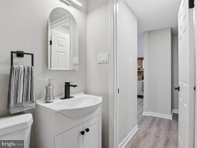 8061 ATHENA ST, Springfield, VA 22153