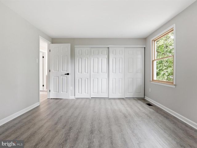 8061 ATHENA ST, Springfield, VA 22153