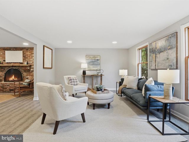 8061 ATHENA ST, Springfield, VA 22153