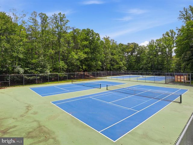 8061 ATHENA ST, Springfield, VA 22153