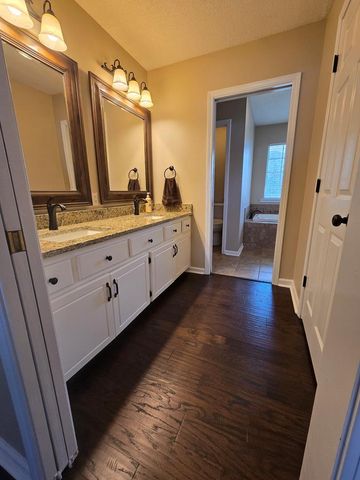 3709 Navajo Trace, Dothan, AL 36305