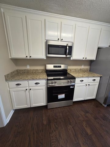 3709 Navajo Trace, Dothan, AL 36305