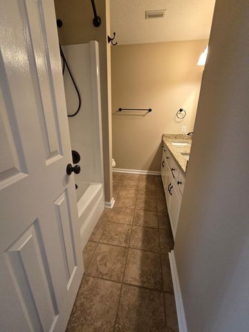 3709 Navajo Trace, Dothan, AL 36305