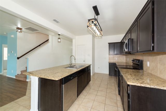 324 Fairgrounds Lane, Ponder, TX 76259