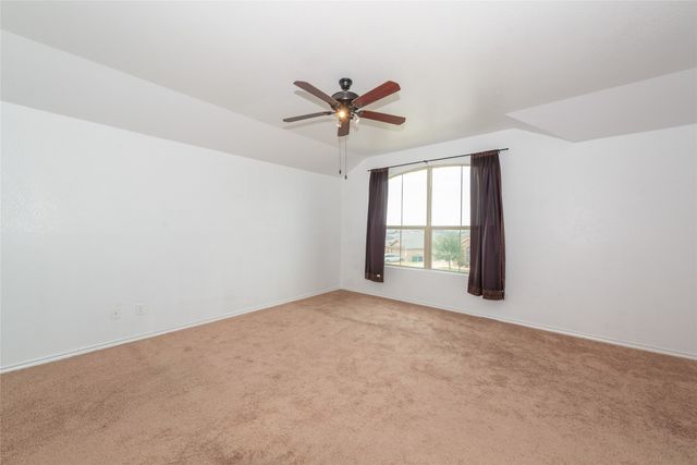 324 Fairgrounds Lane, Ponder, TX 76259
