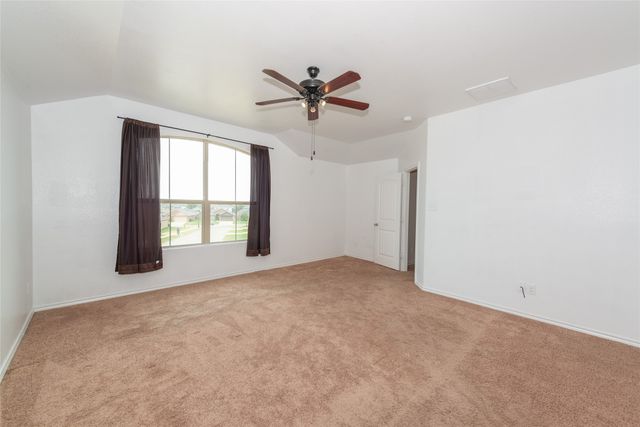 324 Fairgrounds Lane, Ponder, TX 76259