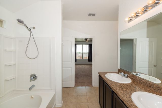 324 Fairgrounds Lane, Ponder, TX 76259