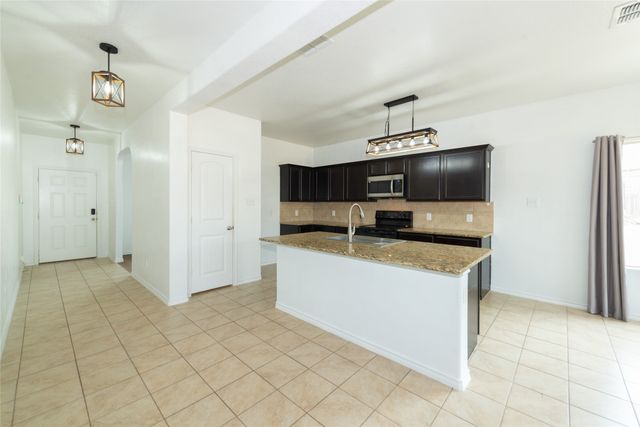 324 Fairgrounds Lane, Ponder, TX 76259