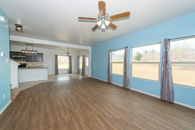 324 Fairgrounds Lane, Ponder, TX 76259