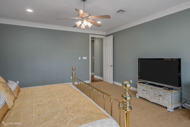 22 Provident Oaks, Bossier City, LA 71111