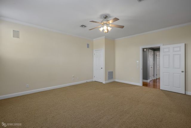 22 Provident Oaks, Bossier City, LA 71111