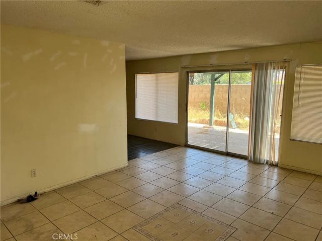 13028 Oak Dell, Moreno Valley, CA 92553
