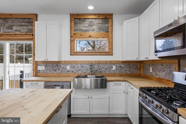 340 HARRISON AVE, Mantua, NJ 08051