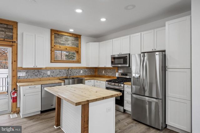 340 HARRISON AVE, Mantua, NJ 08051