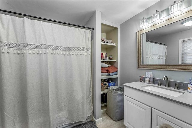 1917 Henry Street, Westlake, LA 70669