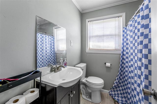 1917 Henry Street, Westlake, LA 70669