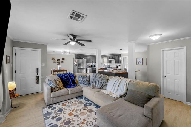 1917 Henry Street, Westlake, LA 70669