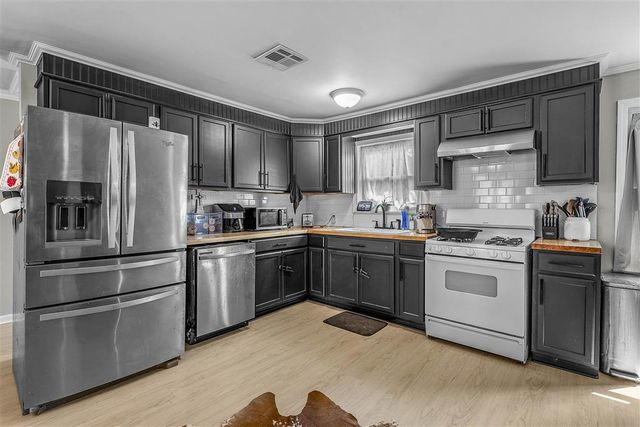 1917 Henry Street, Westlake, LA 70669