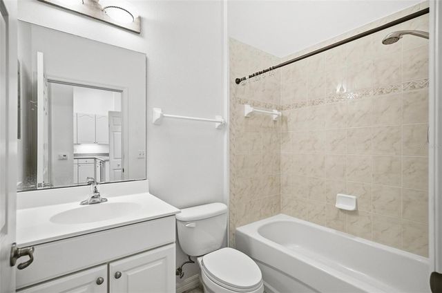 100 CANOPY WALK LANE 133, Palm Coast, FL 32137