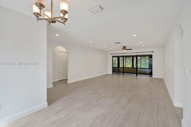 9 S Lakeshore Drive, Hypoluxo, FL 33462