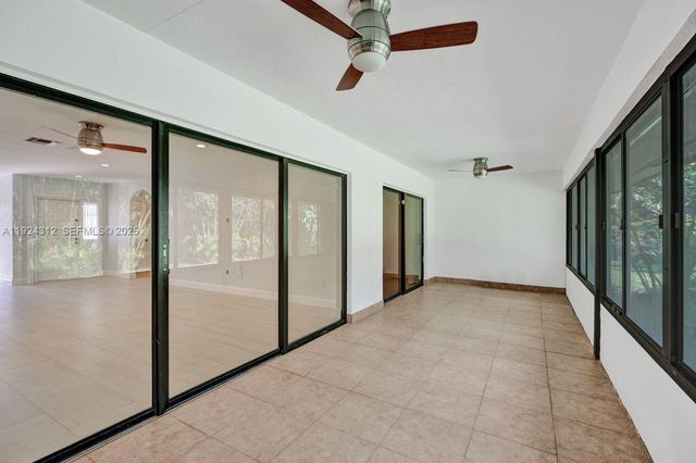 9 S Lakeshore Drive, Hypoluxo, FL 33462
