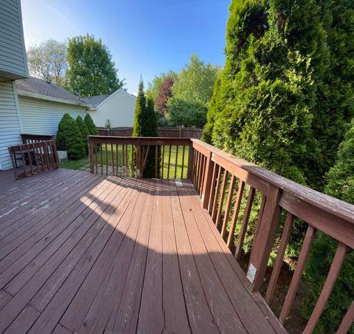 1401 Knoll Drive, Naperville, IL 60565