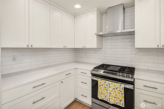 20323 81st Avenue W, Edmonds, WA 98026