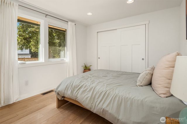 20323 81st Avenue W, Edmonds, WA 98026