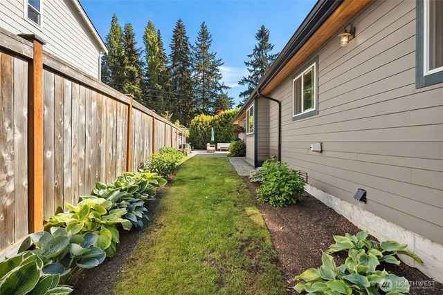 20323 81st Avenue W, Edmonds, WA 98026