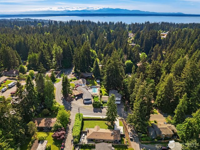 20323 81st Avenue W, Edmonds, WA 98026