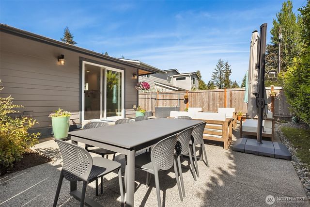 20323 81st Avenue W, Edmonds, WA 98026