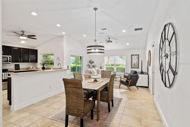 10396 SILVER MAPLE AVENUE, Oxford, FL 34484