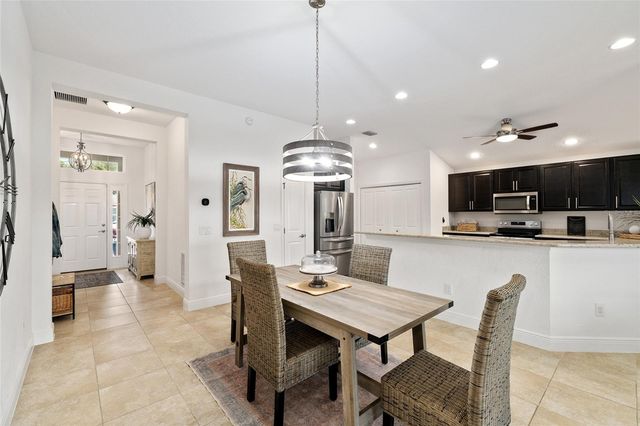 10396 SILVER MAPLE AVENUE, Oxford, FL 34484