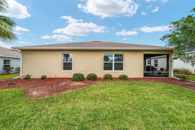 10396 SILVER MAPLE AVENUE, Oxford, FL 34484