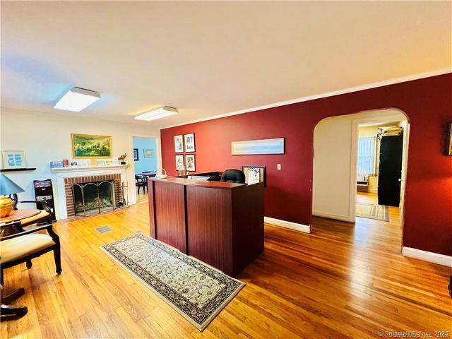 108 Sachem Street, Norwich, CT 06360